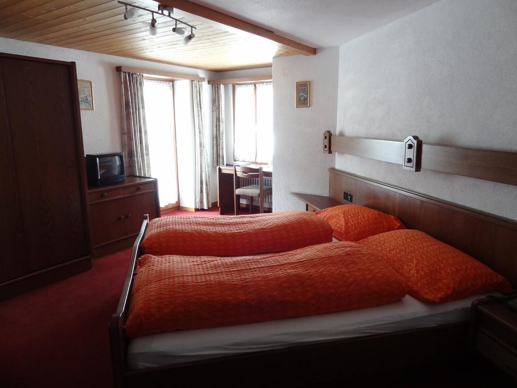 Monte Rosa Apartamento Saas-Grund Quarto foto